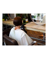 Scrummi Biodegradable Salon Cape, 125 pc. Scrummi Biodegradable Salon Cape, 125 pc.