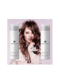 Showpony Display Card 22x22cm - Skin Weft Showpony Display Card 22x22cm - Skin Weft